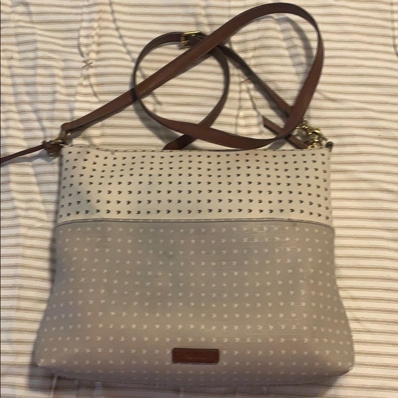 Fossil Handbags - ⭐️SALE⭐️Fossil purse!